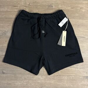 Fear Of God Essentials Sweatshort | Stretch Limo